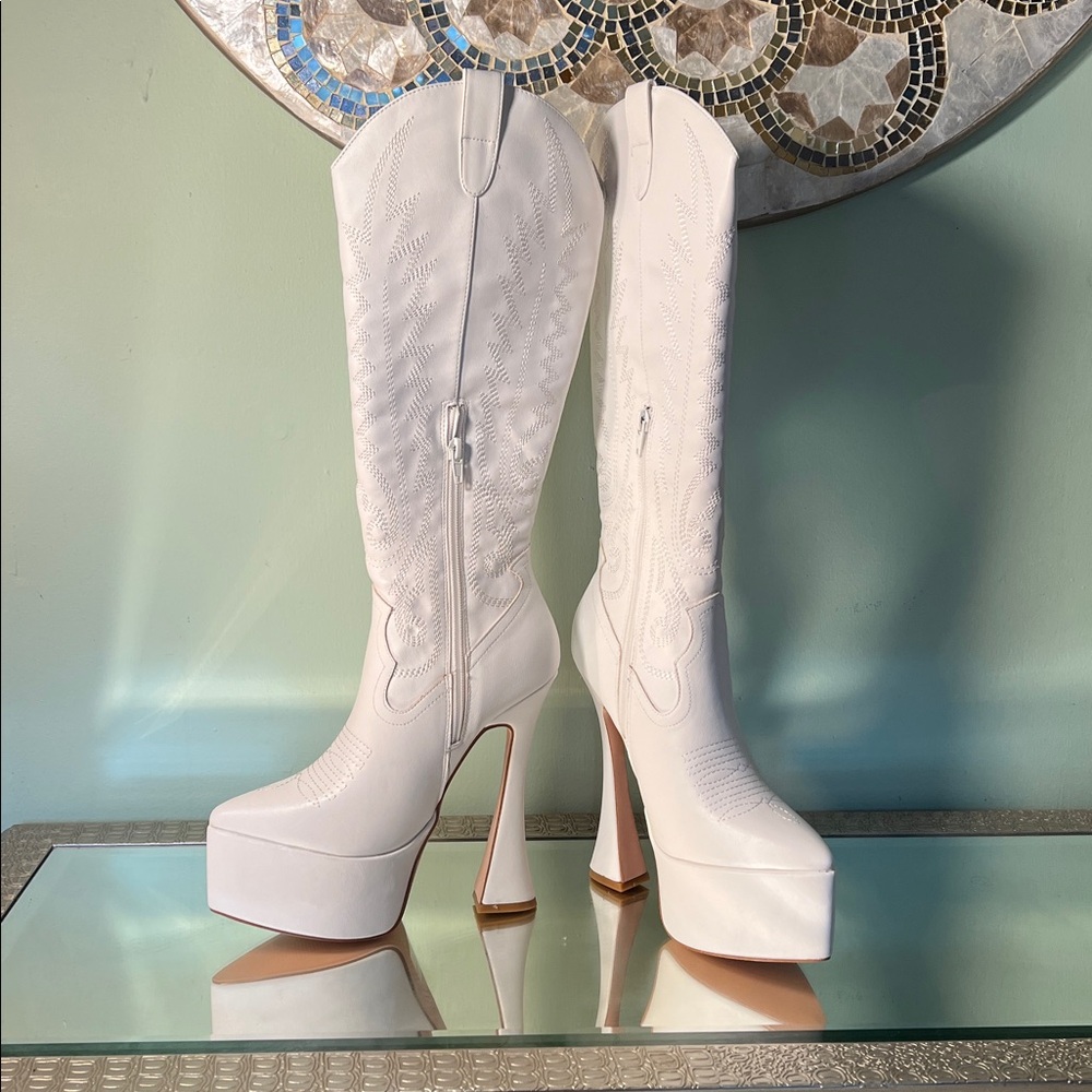 White platform cowgirl boots - Picture 4 of 8